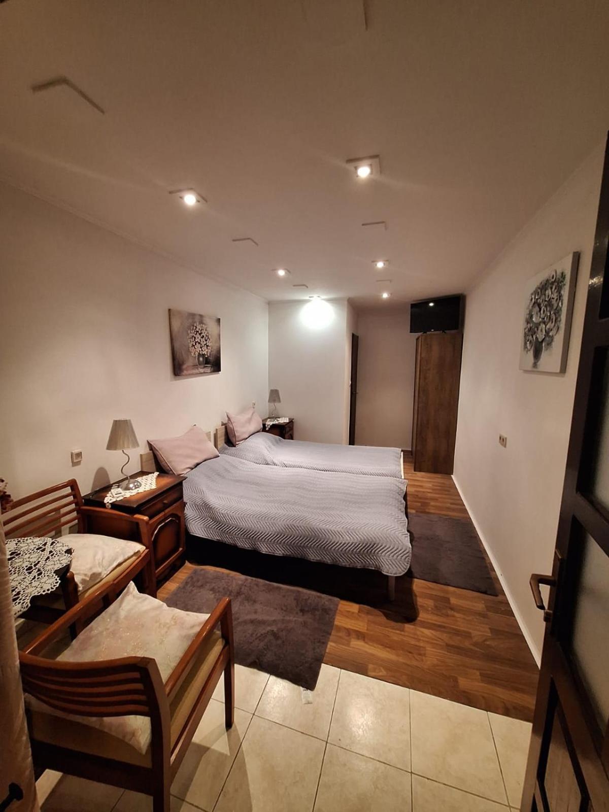 Amma Rooms Gruda Exterior photo